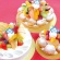 季節のフルーツやプチシューのデコレーションケーキ。